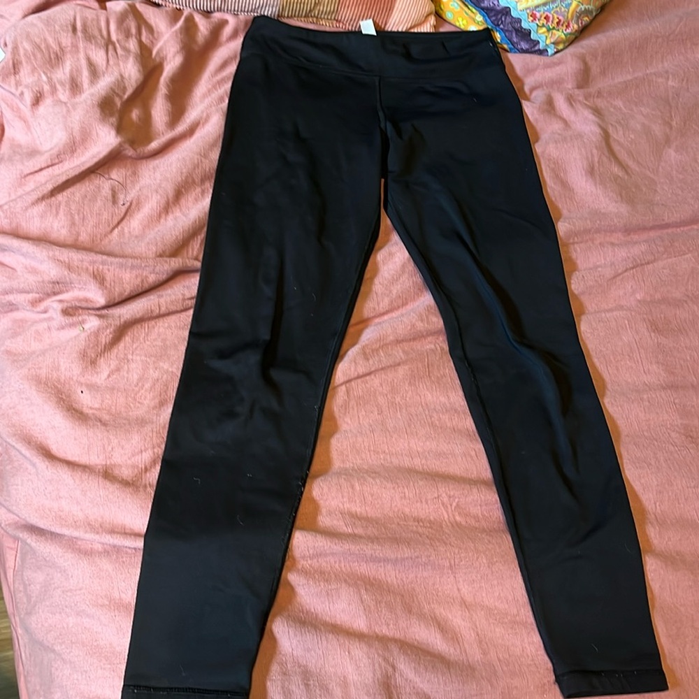 Black leggings
